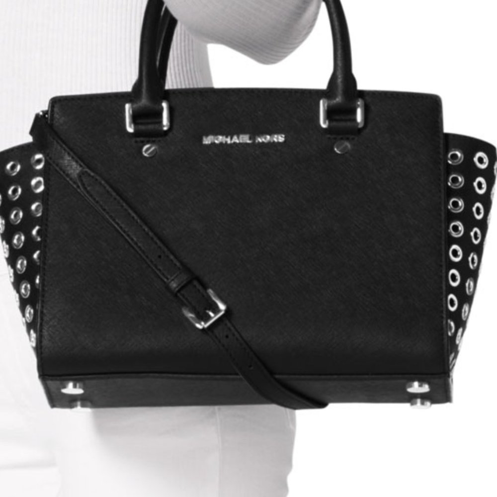 MICHAEL Michael Kors Medium Selma Top-Zip Grommet